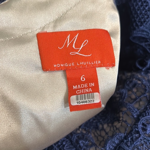 Monique Lhuillier Navy Blue Lace Crochet Overlay Peplum Hem Mini Dress - 6 - Picture 12 of 15